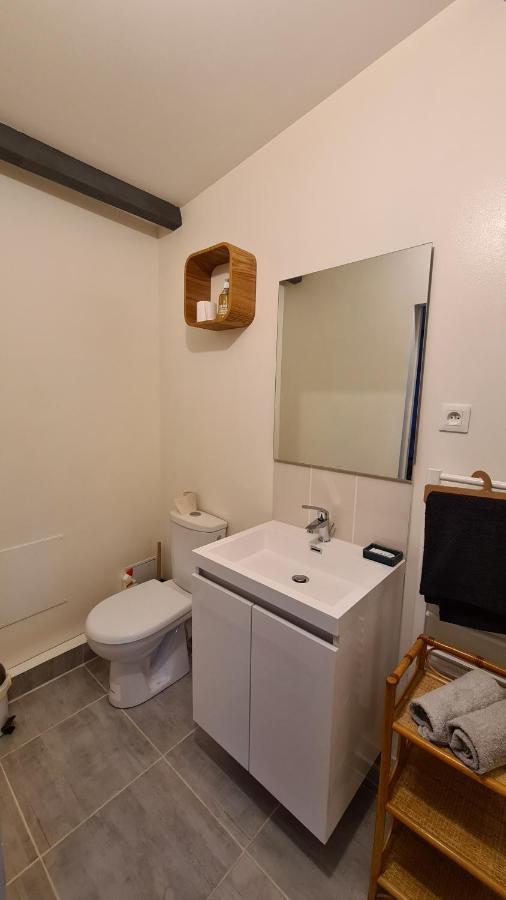 Charmant Logement Avec Parking Apartment Orvault Luaran gambar