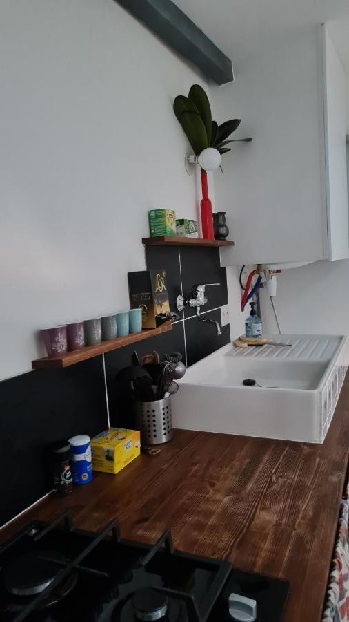 Charmant Logement Avec Parking Apartment Orvault Luaran gambar